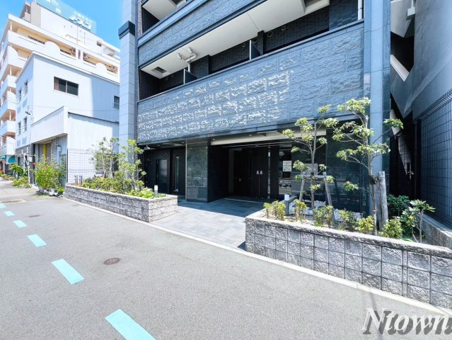 【エントランス】 | プレサンスNAGOYAファスト | エントランスです