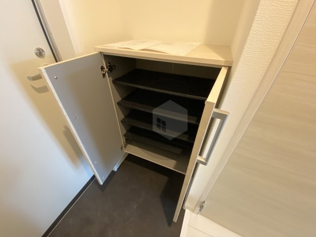 ディーポルタトラパの収納