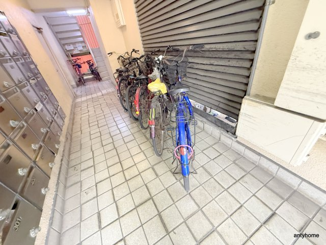 プラス九条　仲介手数料無料のロビー