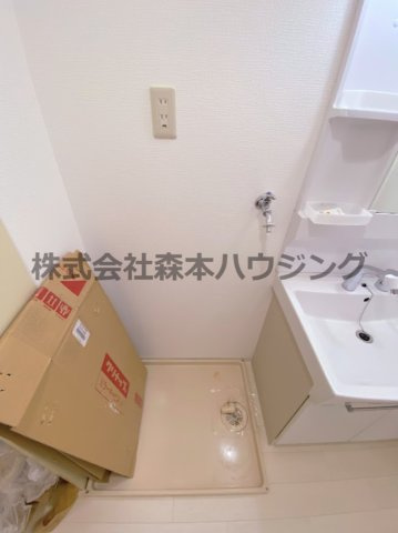 【設備】 | 　住道ファーストハイツ | 室内洗濯機置き場です