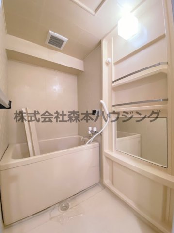 【浴室】 | 　住道ファーストハイツ | 日々の暮らしに欠かせないお風呂です