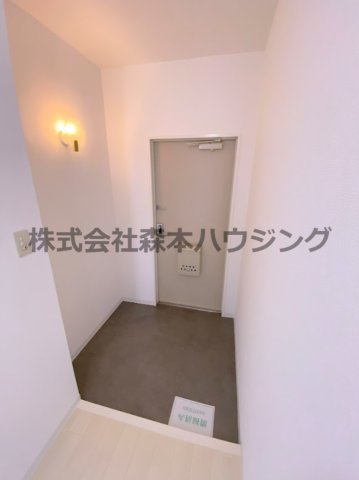 【玄関】 | 　住道ファーストハイツ | 落ち着いた玄関です
