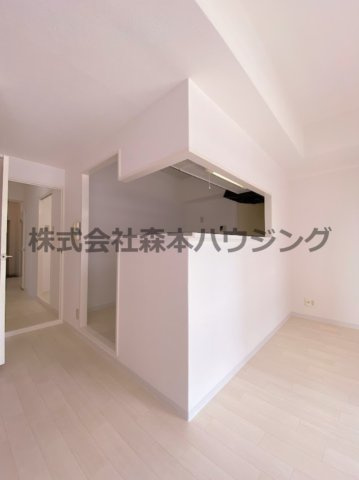 【内装】 | 　住道ファーストハイツ | 使いやすいカウンターキッチンです