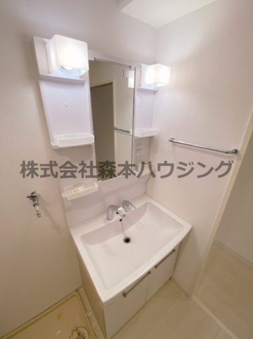 【独立洗面台】 | 　住道ファーストハイツ | 使いやすい独立洗面台です