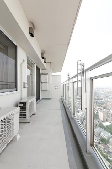 ユニゾンタワーのバルコニー|※写真は同タイプ住戸です。