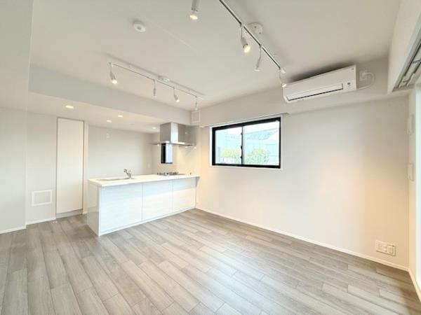 Ｌａ　Ｐｅｒｌａ　Ｎａｋａｎｏの居間・リビング|使いやすいリビングです