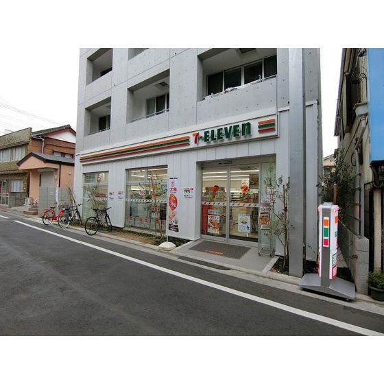 ソレイユ経堂の周辺|コンビニ「セブンイレブン世田谷経堂すずらんまで451ｍ」