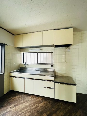 塩屋町9丁目戸建のキッチン