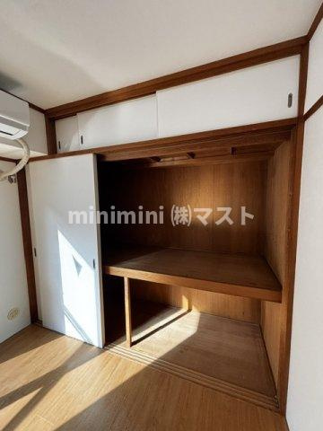 グランドール江戸堀の収納