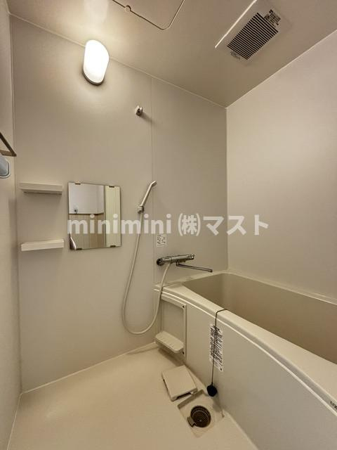 グランドール江戸堀の浴室