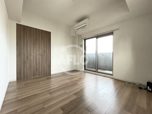 レオンコンフォート新梅田IIIの居間・リビング|レオンコンフォート新梅田Ⅲ　　リビング