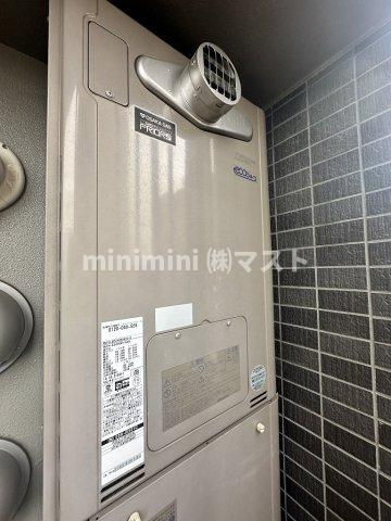 プレサンスロジェドーム前のその他共用部分