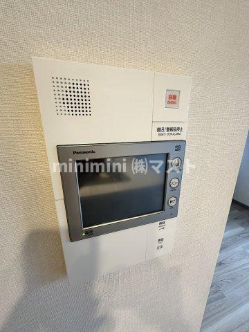 プレサンスロジェドーム前のセキュリティ