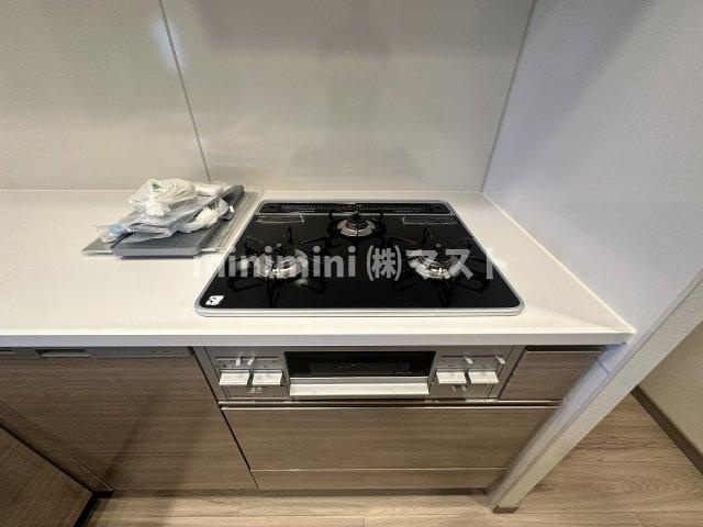 プレサンスロジェドーム前のキッチン