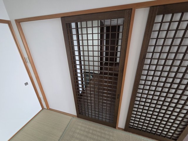 オークプリオタワーの玄関