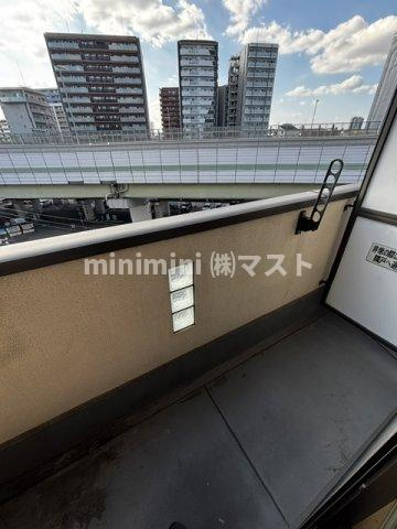 アマノール本田のバルコニー
