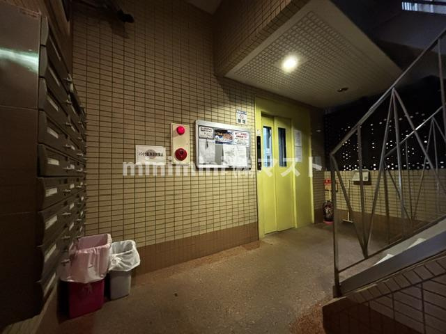 アマノール本田のロビー