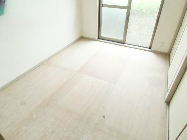 【寝室】 | イービックヤスダ B　