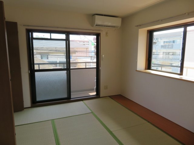 【寝室】 | ジョイフル津島Ⅱ号館