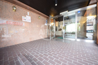 【エントランス】 | ライオンズマンション上本町第3　五条小学校区 | ライオンズマンション上本町第3　エントランス