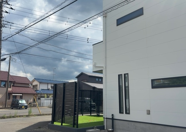 【展望】 | 眺望を気にして物件を探す場合、前面に建物が建っていないか現地で確認しましょう！前面に建物があると景色はもちろん、日当たりや風通しにも影響が出てきます。住んだ時のことを想像しながら現地見学をしましょう。