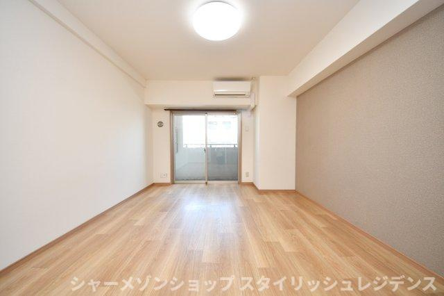 ベルガモット門司駅前の居間・リビング