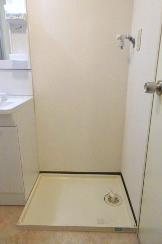 ボヌール西ヶ岡の設備|室内洗濯機置場　※現況優先