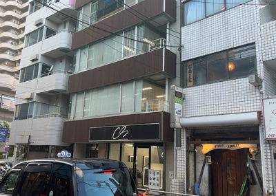 【外観】 | サンウッド町田 | 土地の面積＝住宅面積ではありません。建ぺい率の問題などで、土地のある場所によって住宅を建てられる面積は限られています。高さもしかり、「土地」という言葉の中には、建築条件も含まれると考えておきましょう。