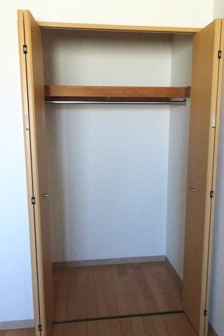 ブールヴァル西原の収納|洋室２　収納　※現況優先※現況優先