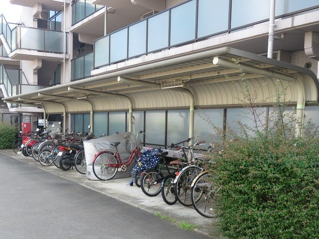 ブールヴァル西原のその他共用部分|駐輪場　※実際の使用状況とは異なります(現況優先)
