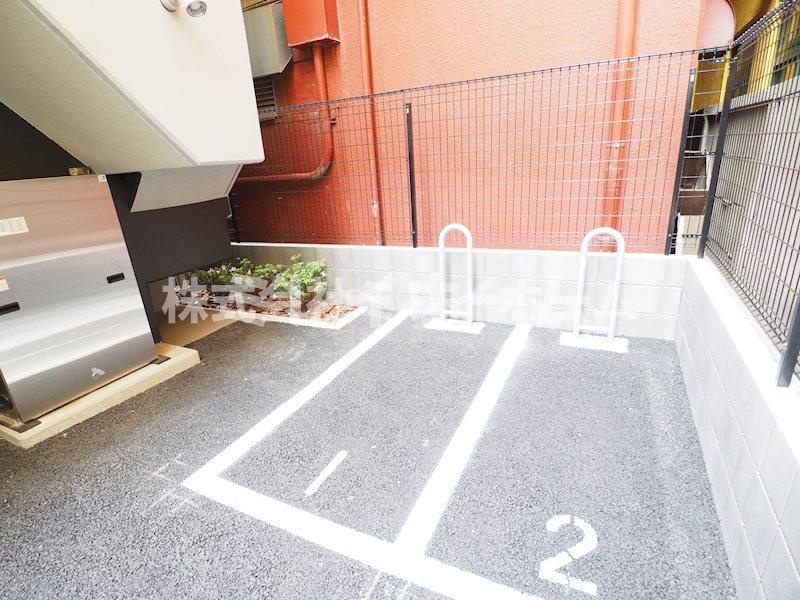 ラクラス蒲田Ⅱの駐車場
