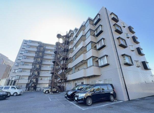 INSURANCE BLDG.ＸⅢのその他