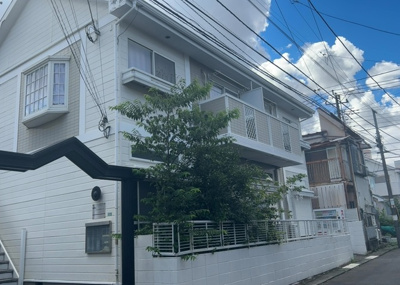 【外観】 | さがみ野第２２レジデンス | 土地の前の道路に消火栓が設置されていることがあります。この場合、道路交通法第45条第1項により、駐車禁止の場所が指定されています。そのため、車庫などの駐車スペースをつくることができない場合があります。