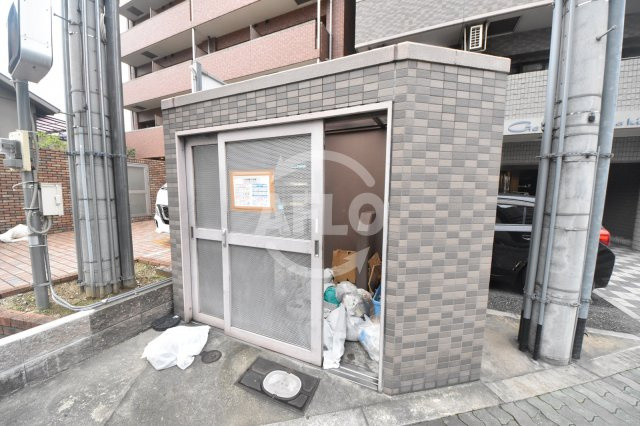 ジュネーゼ梅田北プラウディアのその他共用部分|ジュネーゼ梅田北プラウディア　ゴミ置き場