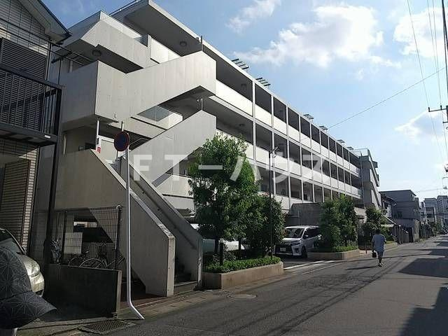 エバーグリーンの外観