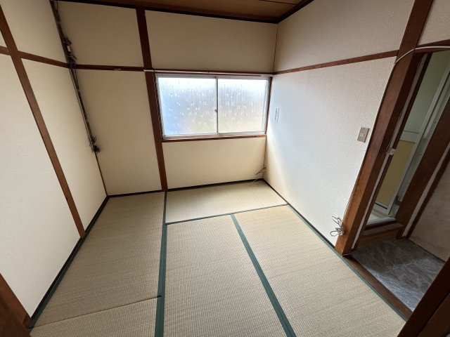 富田林市山中田アパートの寝室