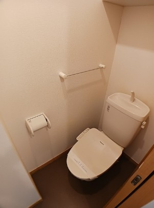 フェリエーラ南砂町弐番館のトイレ