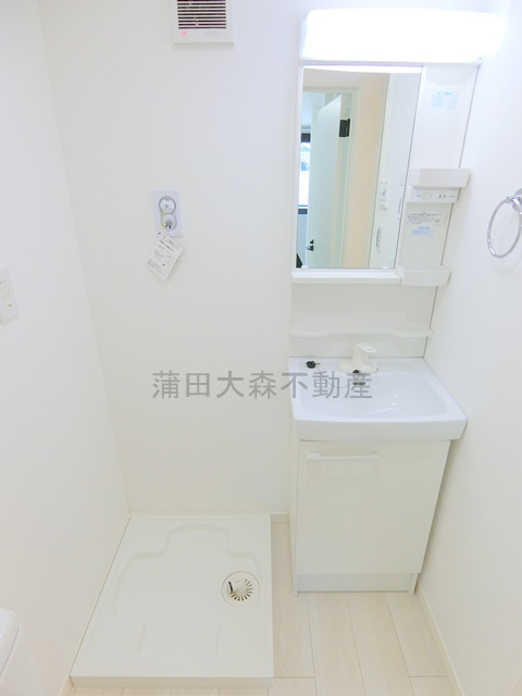 アライズの洗面所|洗面脱衣所　独立洗面台　洗濯機置き場