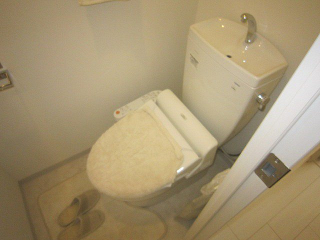 アーバネックスみなと元町のトイレ