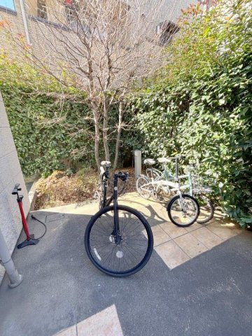 メゾン　フレールのその他共用部分|自転車駐輪可