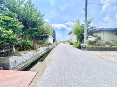 【前面道路含む現地写真】 | 彦根市日夏町　土地