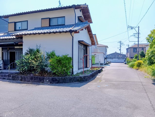 【前面道路含む現地写真】の画像