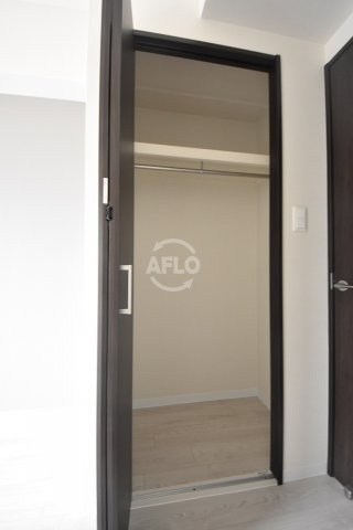 ファーストフィオーレ新梅田の収納|ファーストフィオーレ新梅田　クローゼット