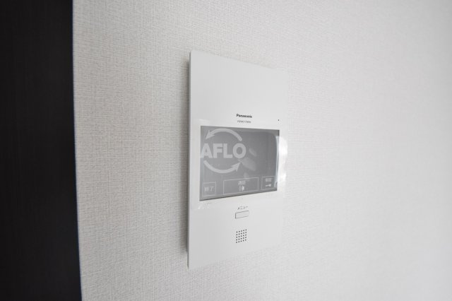 ファーストフィオーレ新梅田のセキュリティ|ファーストフィオーレ新梅田　モニター付きインターホン