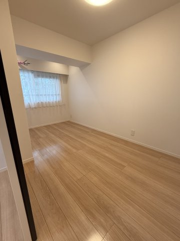 東池袋ハイツ壱番館の洋室