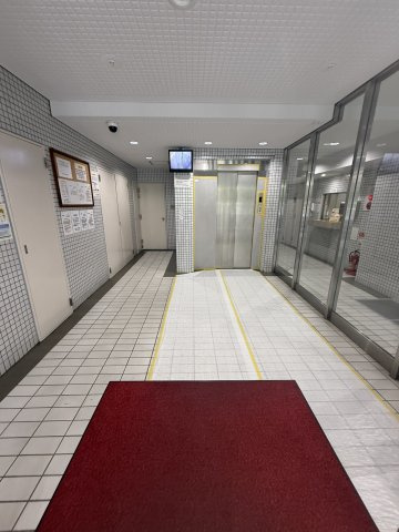 東池袋ハイツ壱番館のエントランス