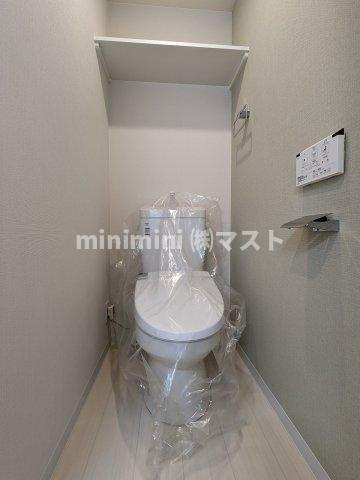 大阪市福島区大開１丁目の賃貸マンションのトイレ