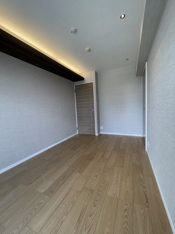 ライオンズタワー池袋の洋室