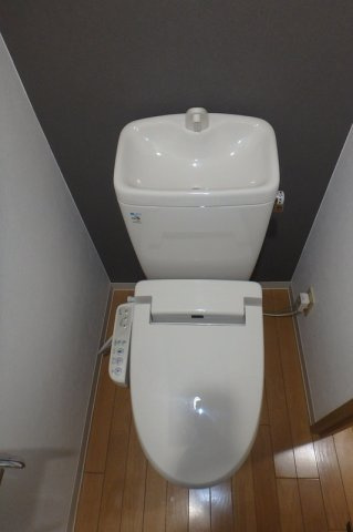 コーポ向島のトイレ