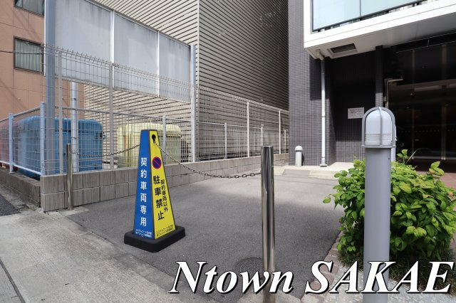【エントランス】 | エステムコート名古屋栄プレシャス | ゆとりのあるエントランスです